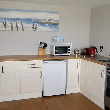 Sea View Overlooking Ardmore Bay * Paulsworth