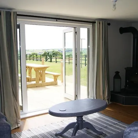 Apartment Sea View Overlooking Ardmore Bay